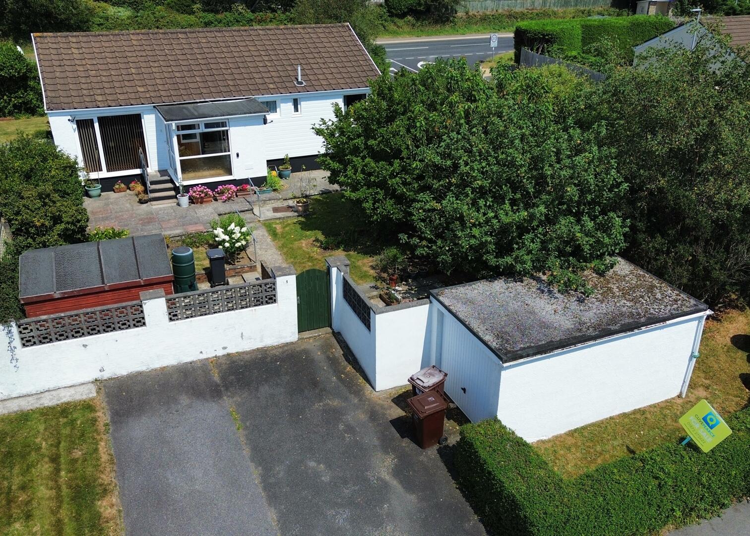 3 bed property in Eglos Road, Truro